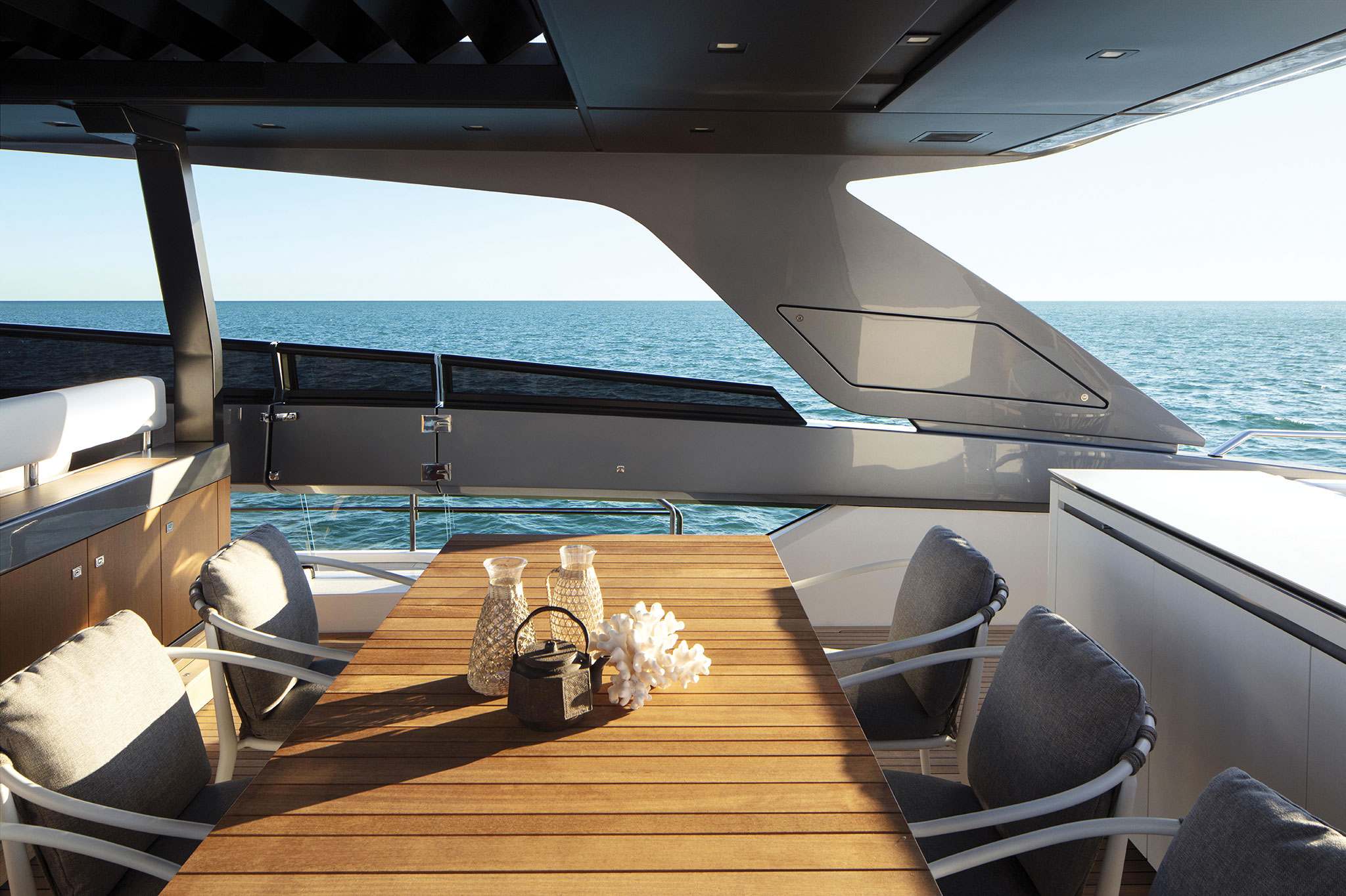 25-Sanlorenzo-SL102-fly-bridge-photo-Fernando-Lombardi-yachts-france-171